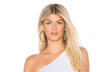 [shoulder]shoulders